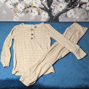 Lou Lou & Company Top & Bottomswt  Beige & Yellow Stripw 2t